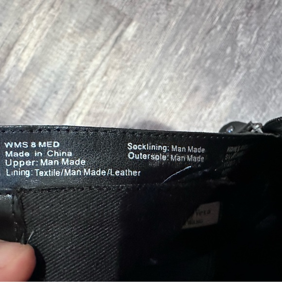 Vera Wang Black Heeled Boots - Picture 10 of 11